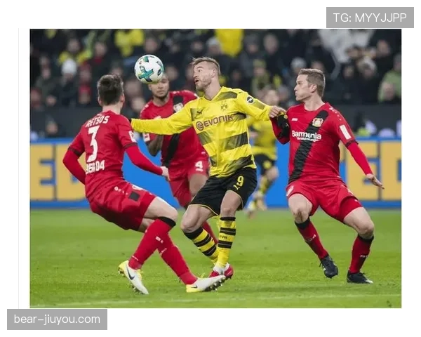 多特防线稳定性持续波动，对球队近期表现形成制约